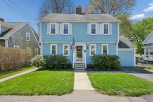 featured image of 223 Beverly Rd