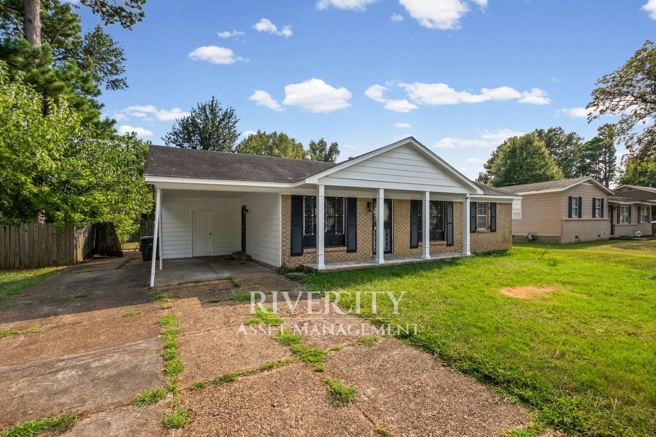 1507 Abernathy Rd #1 - Photo 2 of 18
