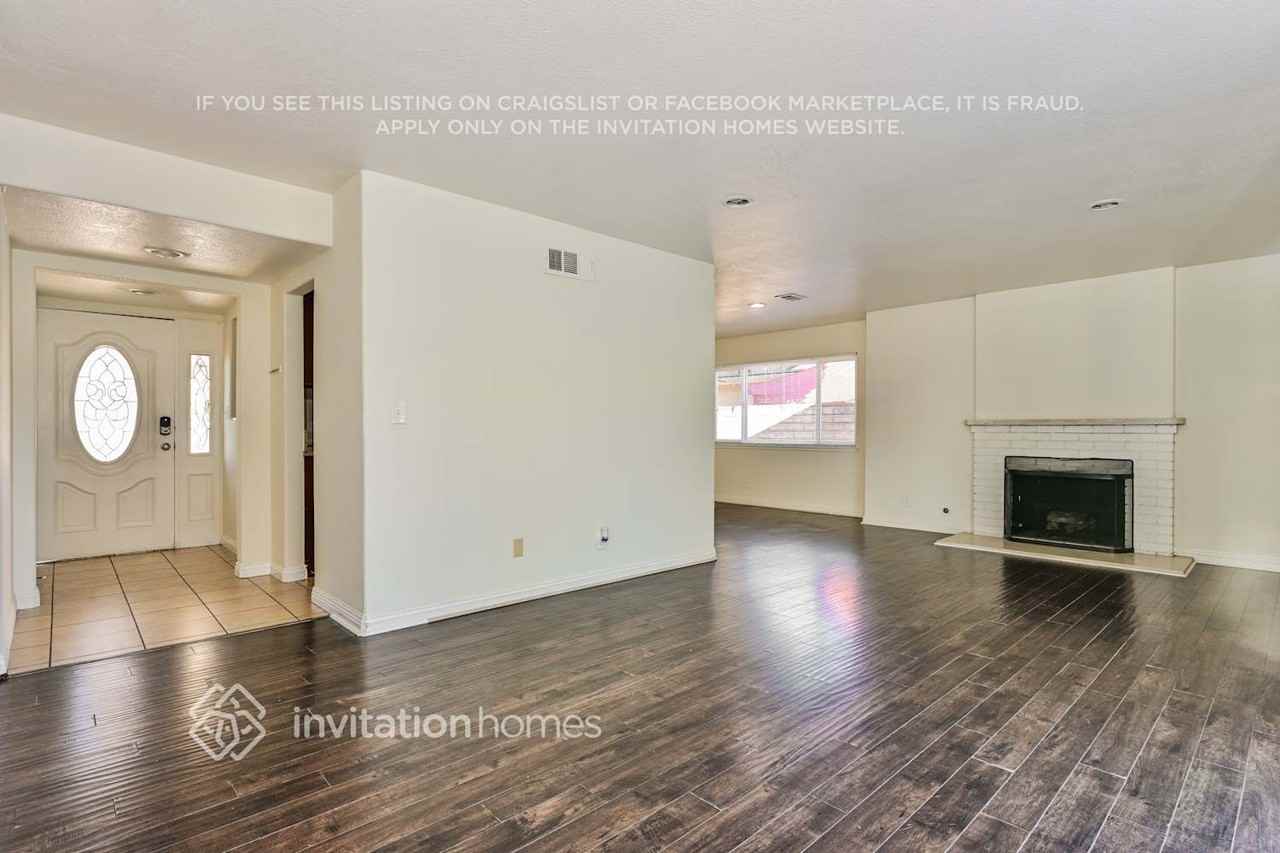 810 Trinidad Way - Photo 3 of 17