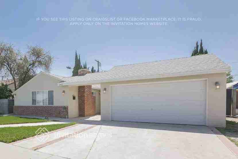 17552 Cantara St - Photo 2 of 20