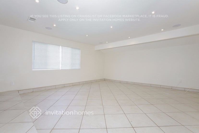 17552 Cantara St - Photo 7 of 19