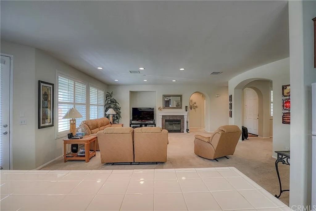 29394 Castaway Ct #1 - Photo 5 of 40
