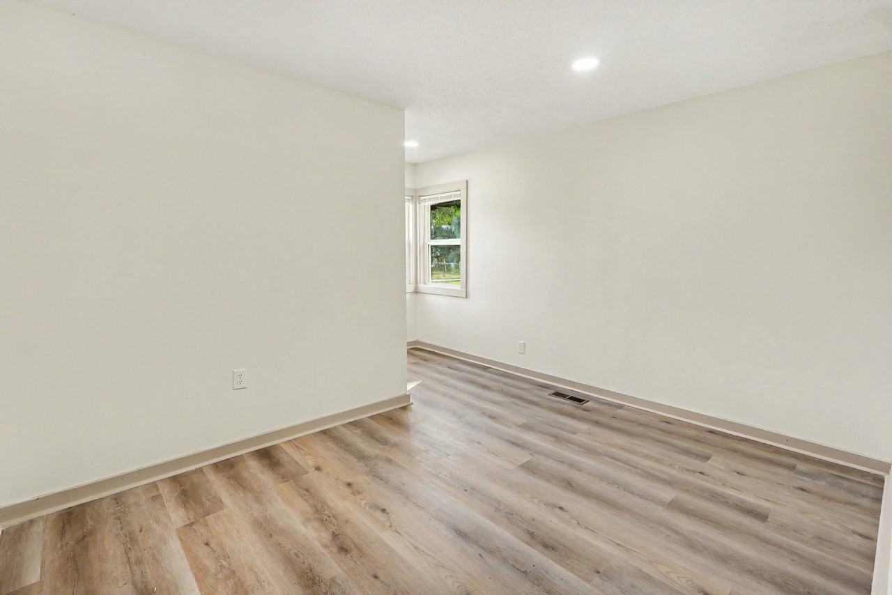2017 20th St N #1 - Photo 7 of 15