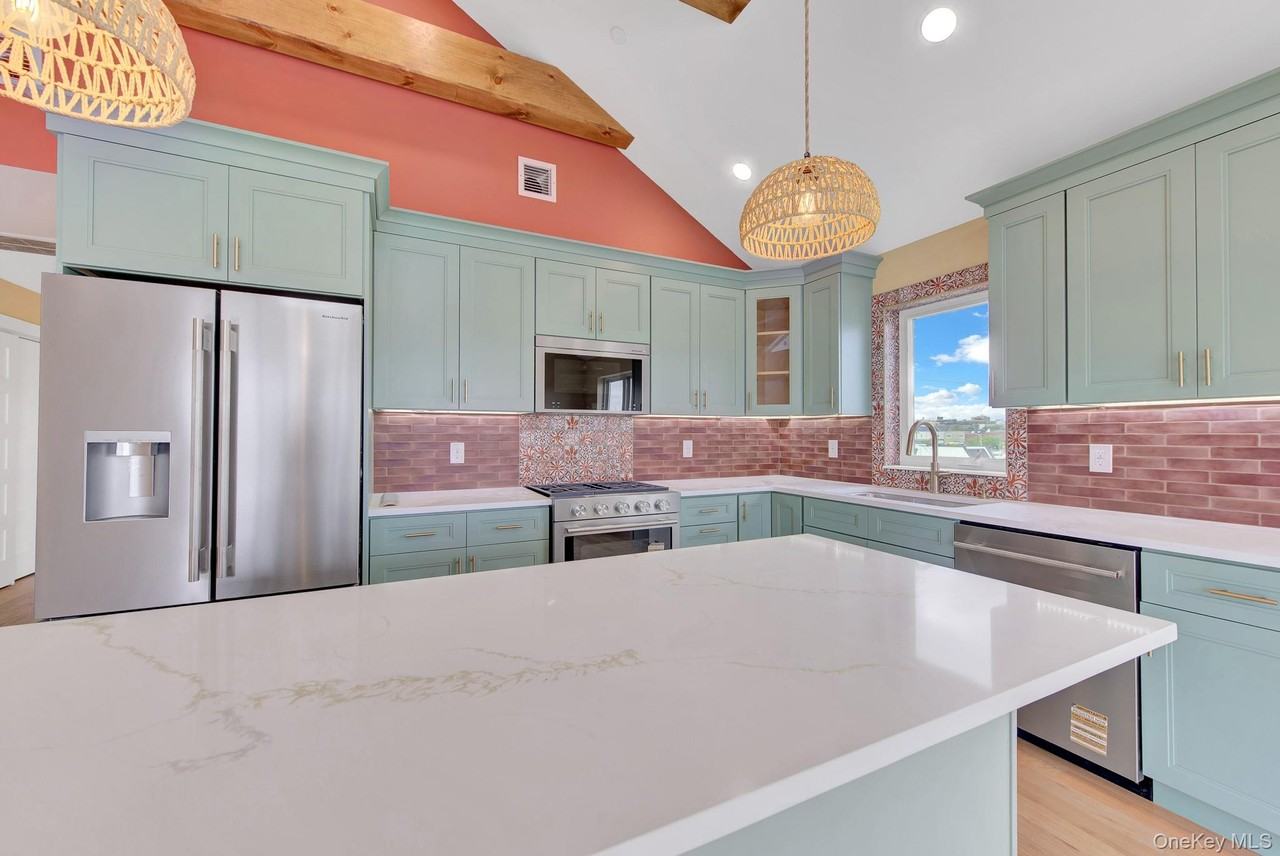 328 E Chester St ##2 - Photo 5 of 20