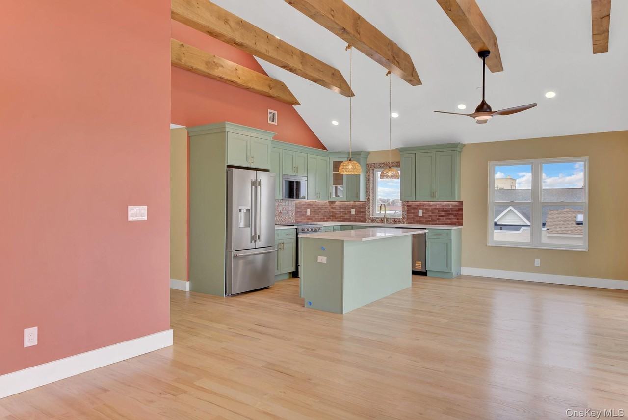 328 E Chester St ##2 - Photo 6 of 20