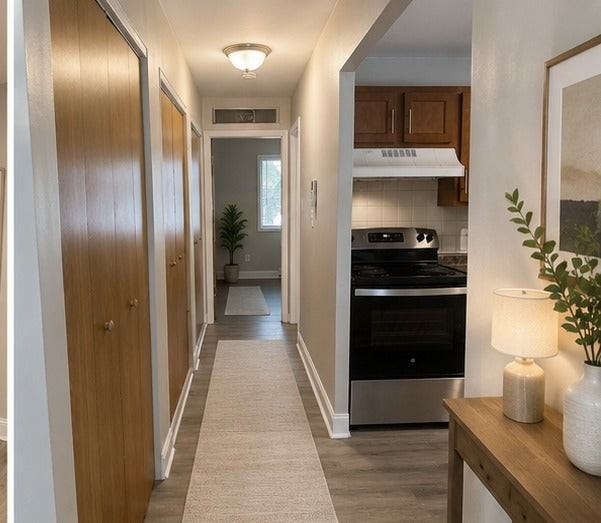549 Ashland Ave - Photo 4 of 6