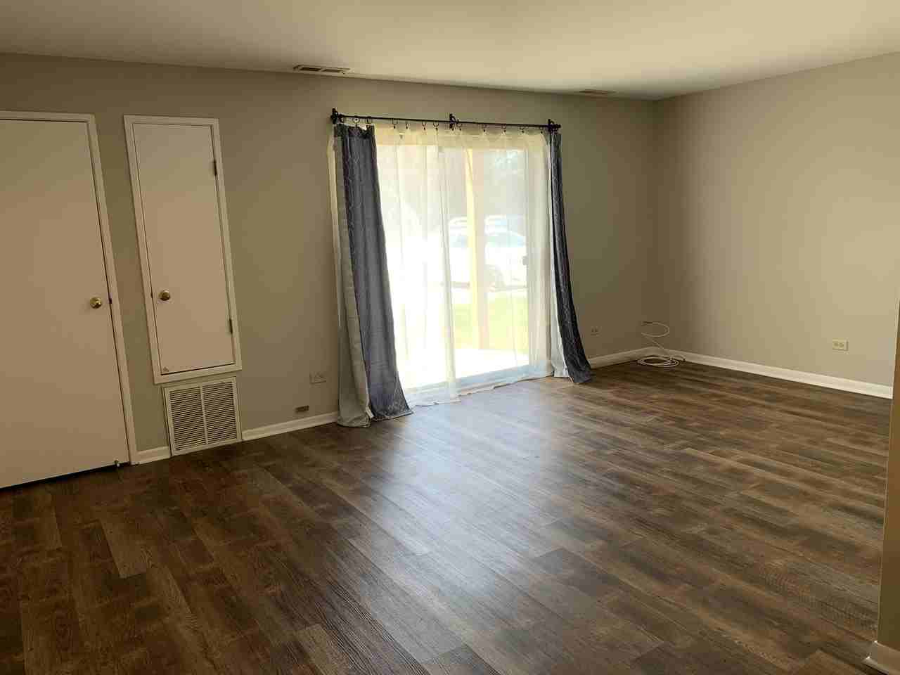 2254 Abbeywood Dr ##A - Photo 3 of 14
