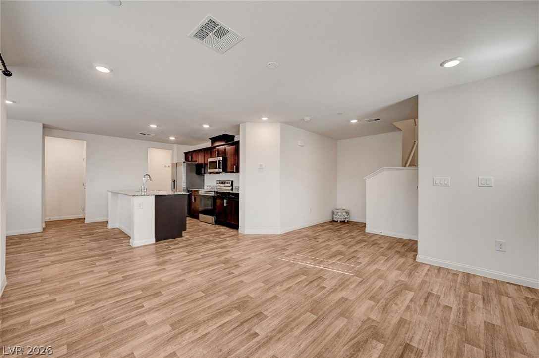 2670 Bengal Tan Ave - Photo 7 of 42