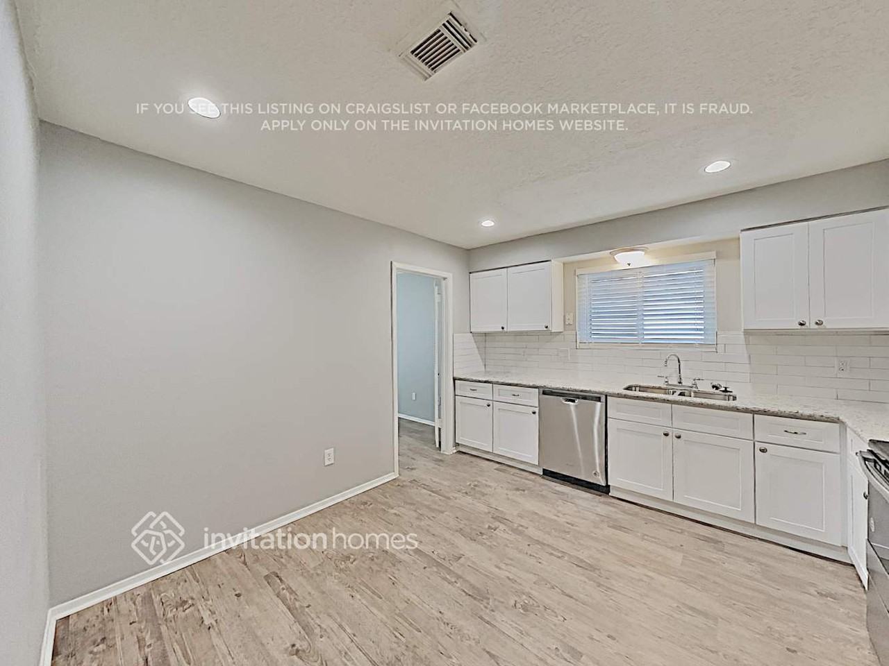 3014 Early Turn Dr - Photo 5 of 15