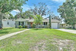 1115 N Powers Dr - Photo 1 of 1
