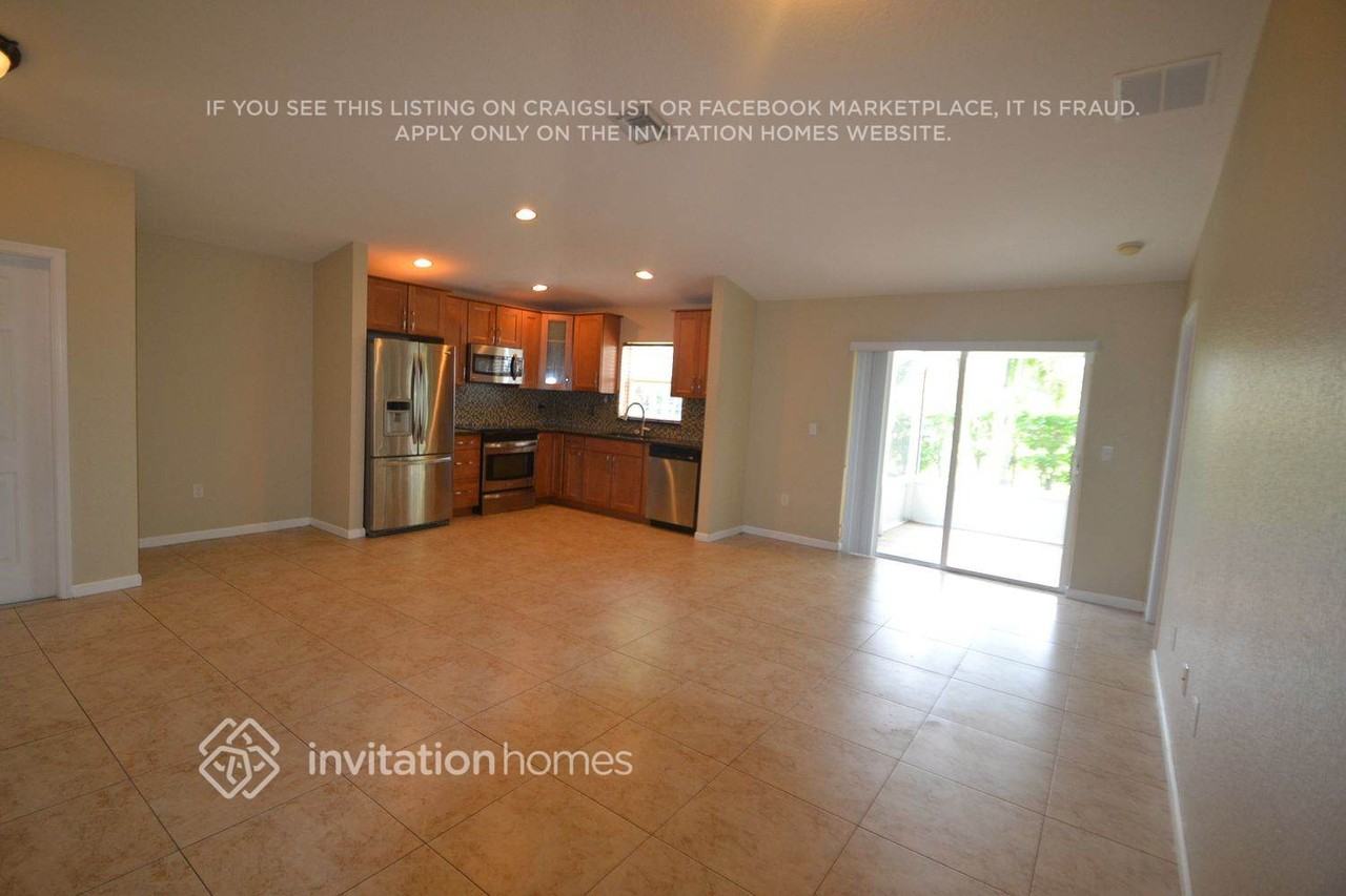 5940 Azalea Cir - Photo 2 of 16
