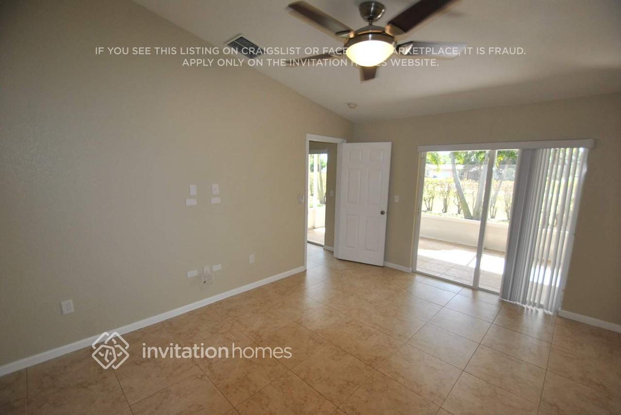 5940 Azalea Cir - Photo 5 of 16