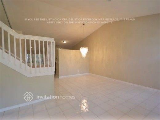 441 Sw 182nd Way - Photo 4 of 15