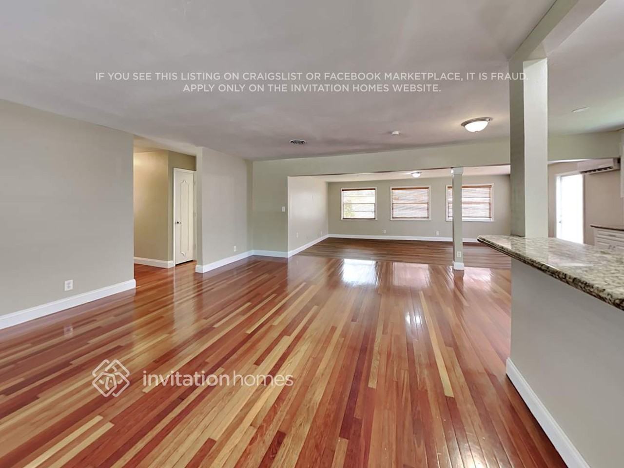 5881 Ne 21st Rd - Photo 4 of 18