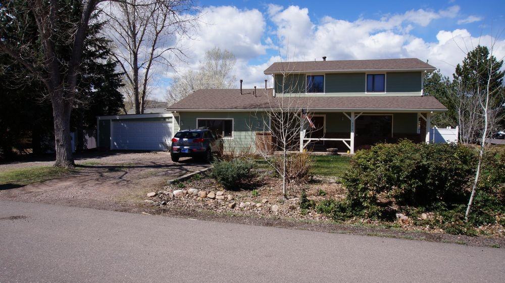 8879 S Allison St - Photo 2 of 20