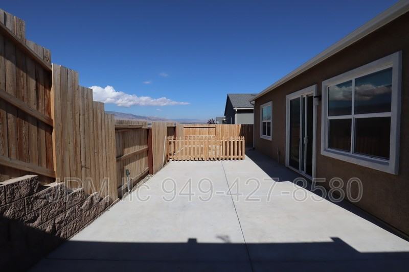 12925 Sapphire Point Dr - Photo 5 of 36