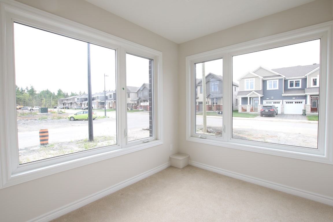 2094 Leinster Cir - Photo 4 of 26