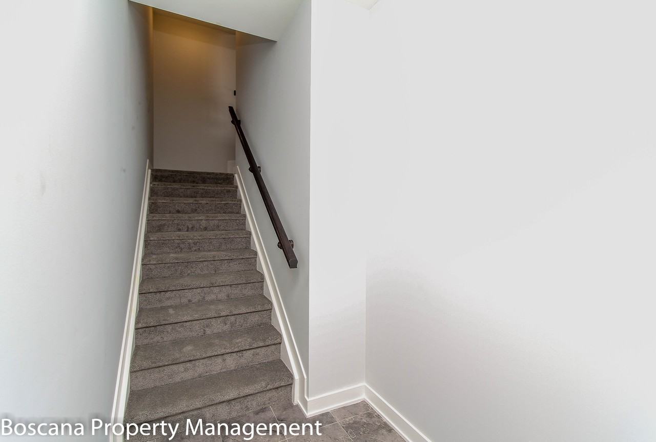 412 Mishi Pvt - Photo 4 of 29