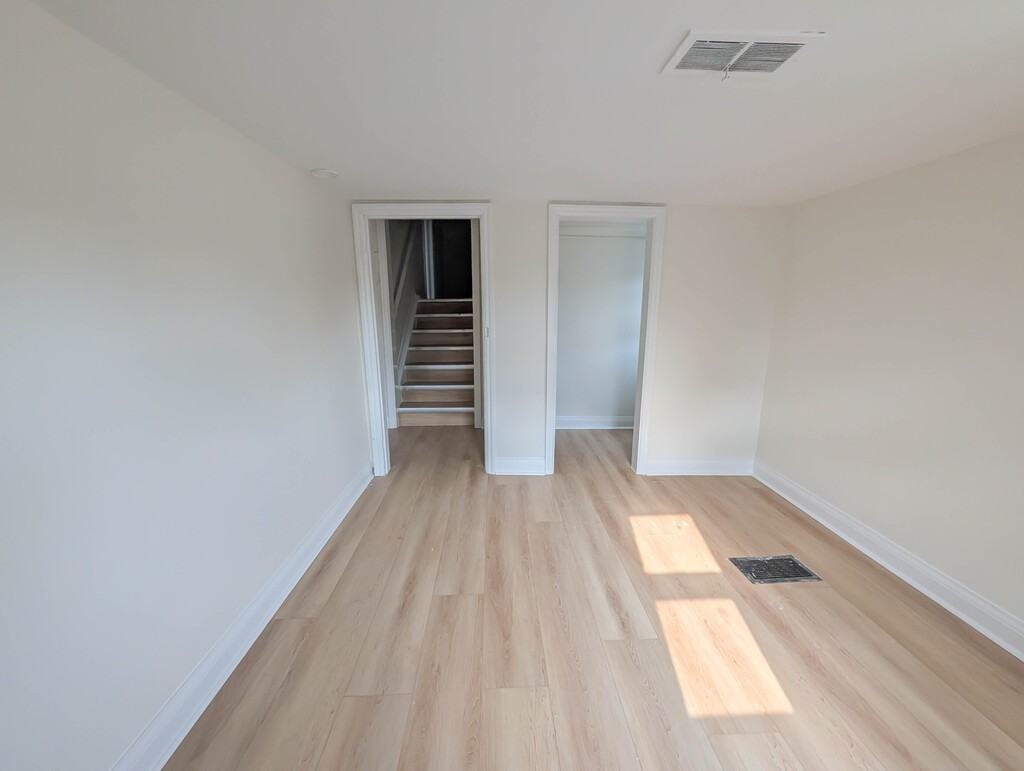 6530 Ash St Unit 6 - Photo 3 of 17