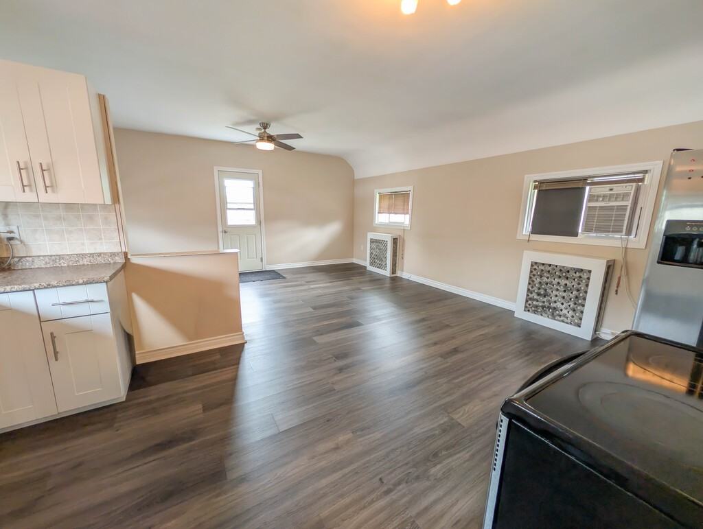 254 Hellems Ave - Photo 4 of 25