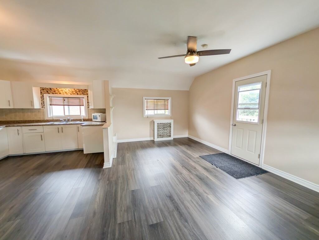 254 Hellems Ave - Photo 5 of 25
