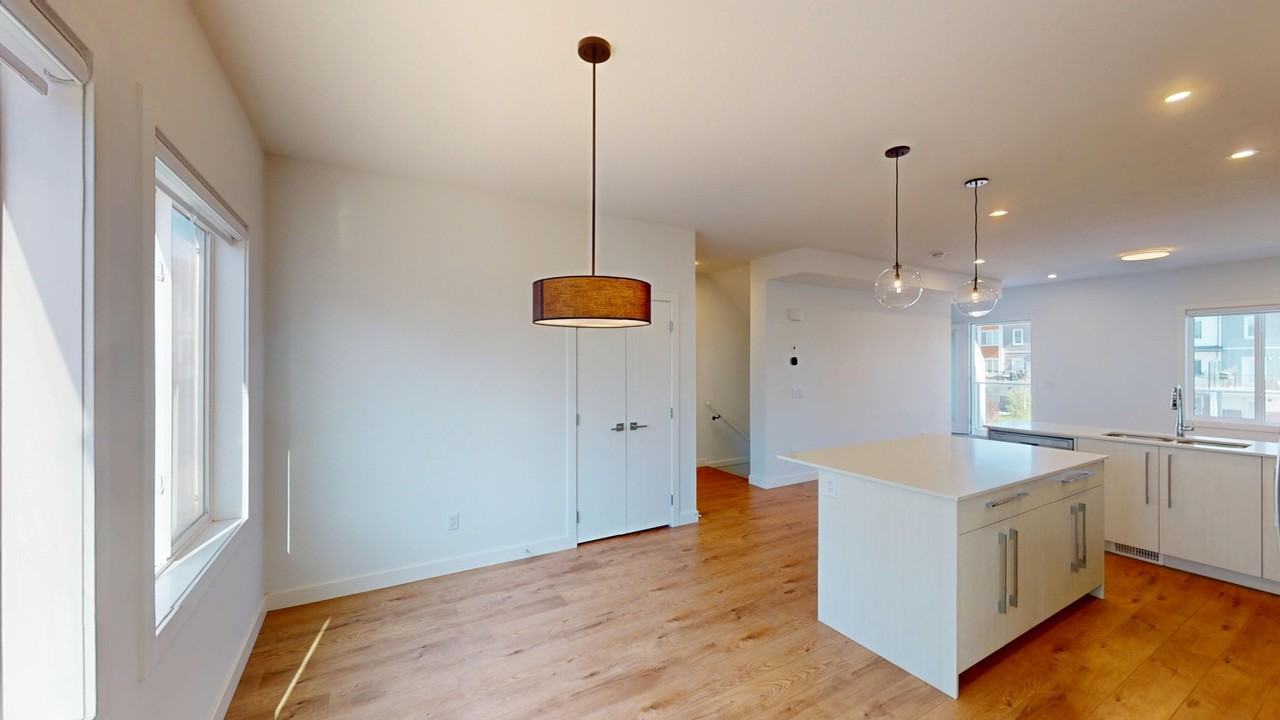 280 - 280 Chelsea Road - Photo 5 of 32