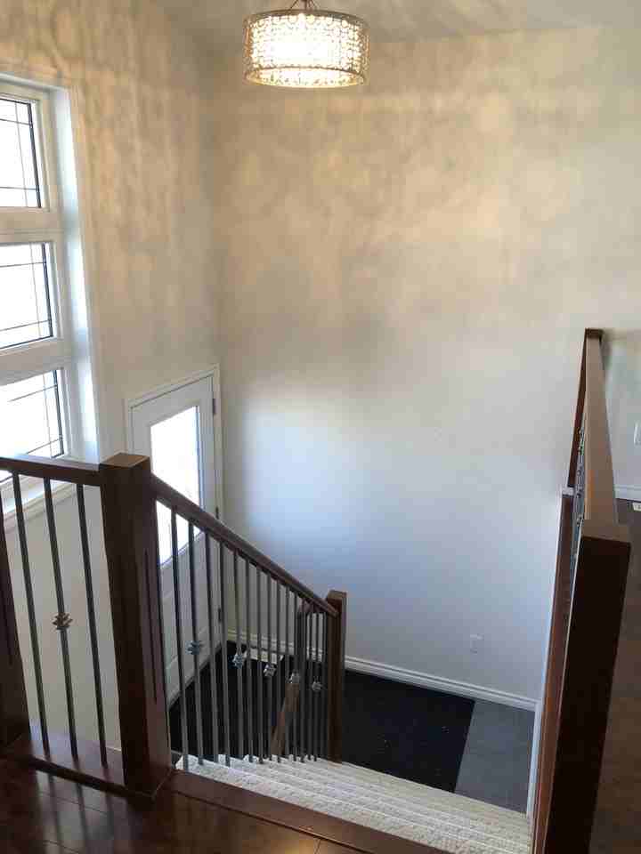 283 Wyant Lane - Photo 2 of 25