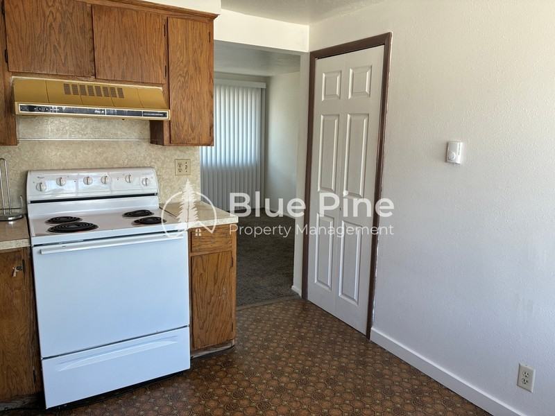 450 H St #1 - Photo 6 of 8