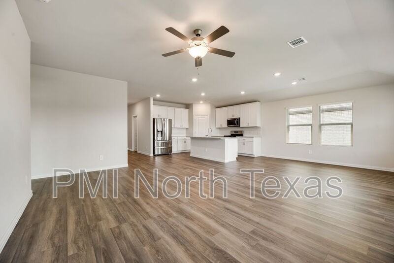3904 High Valley Dr - Photo 4 of 23