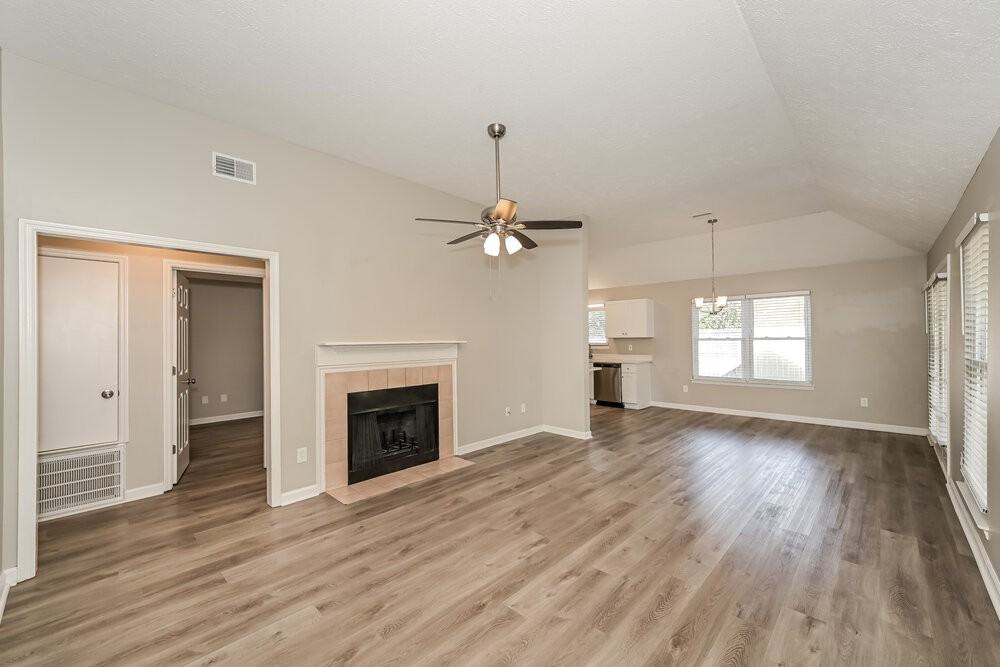 2730 River Bend Dr - Photo 4 of 16