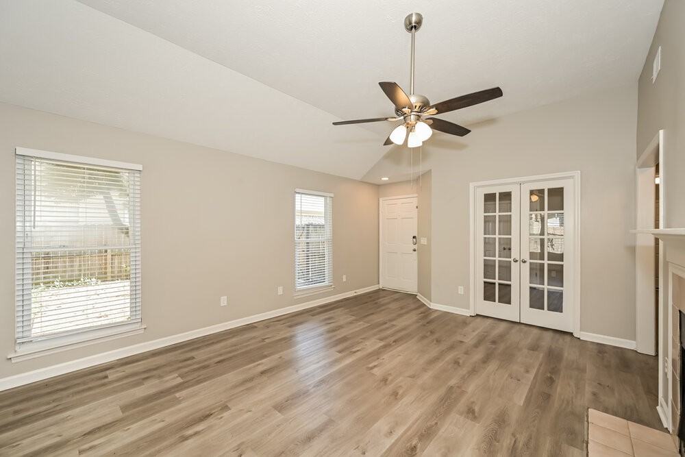 2730 River Bend Dr - Photo 5 of 16