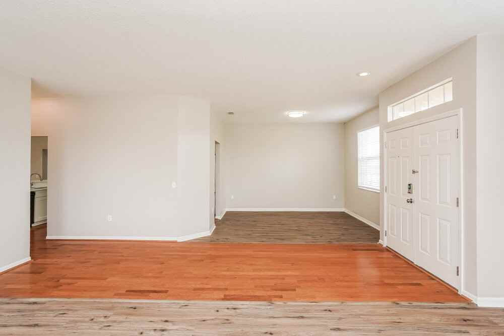 7545 Jessamine Dr - Photo 4 of 16