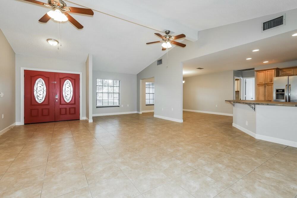 5432 Houston Dr - Photo 4 of 16