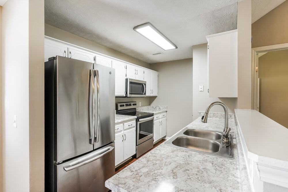 615 Zellwood Dr - Photo 6 of 16