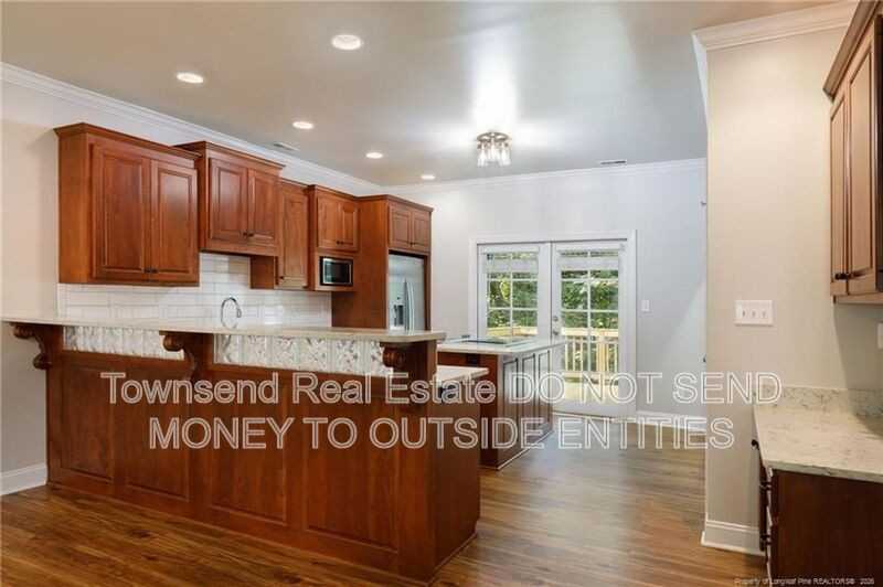 320 Glenburney Dr #104 - Photo 6 of 17