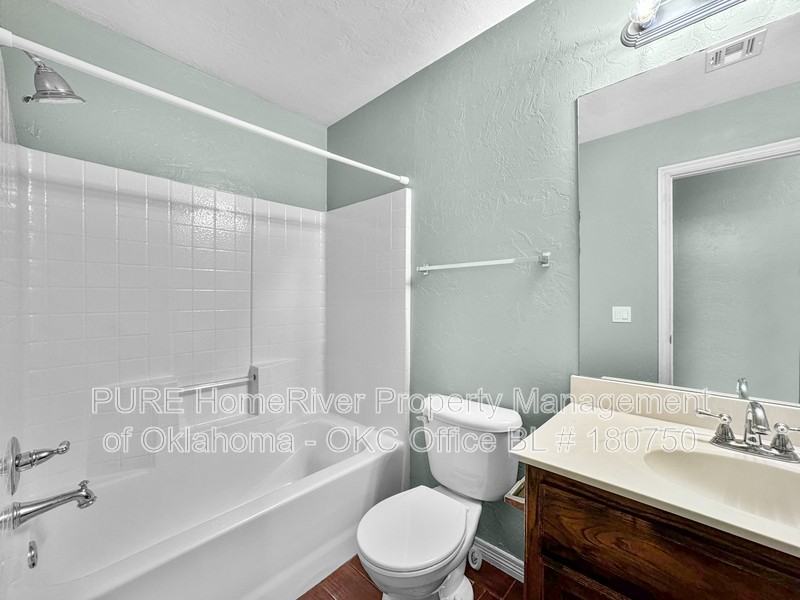 11629 Sw 11th St - Photo 5 of 19