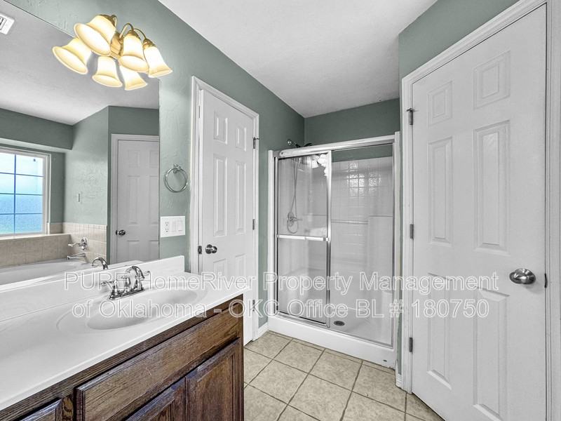 11629 Sw 11th St - Photo 7 of 19
