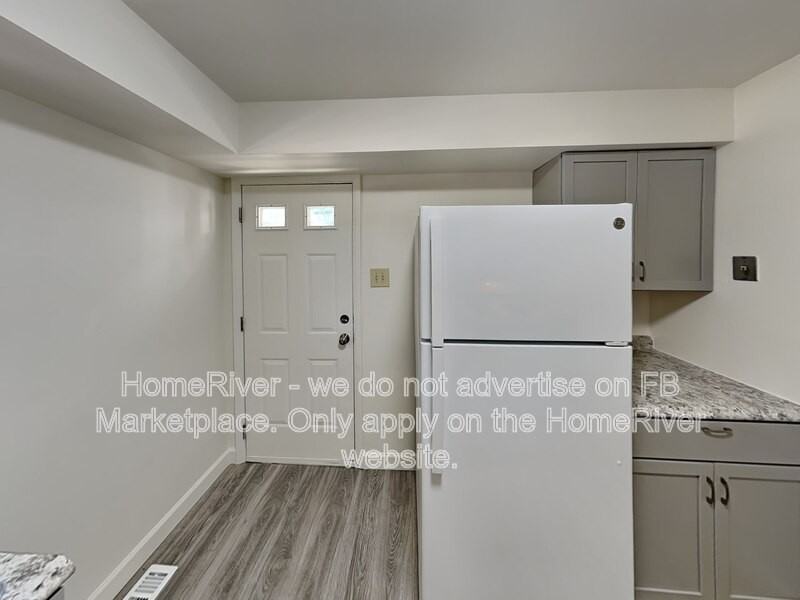 1517 1/2 Davis Ave - Photo 7 of 38