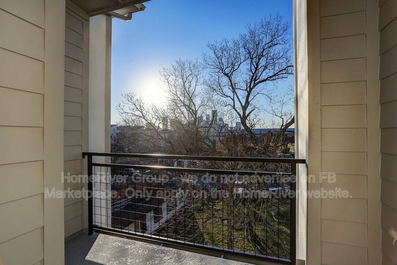 2914 Cline St - Photo 6 of 36