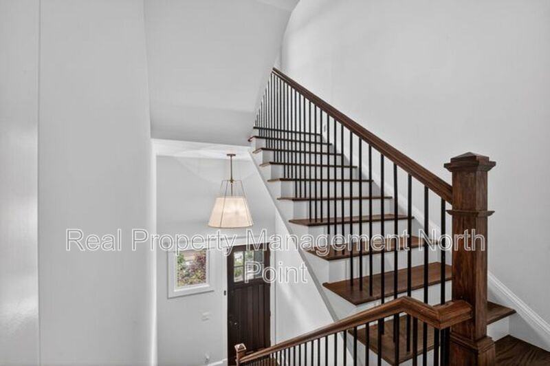 94 Oxbo Rd - Photo 3 of 50