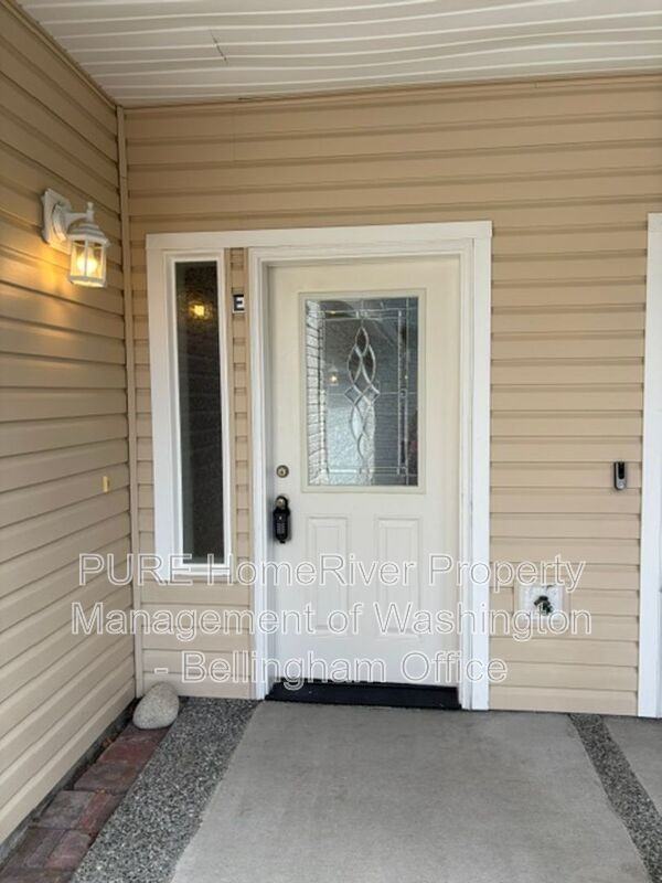 3301 Park Ln #E - Photo 2 of 19