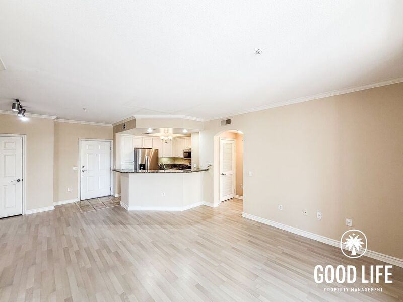 9253 Regents Rd #A201 - Photo 2 of 22