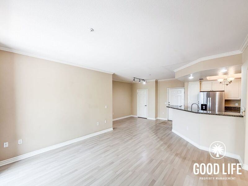 9253 Regents Rd #A201 - Photo 5 of 22