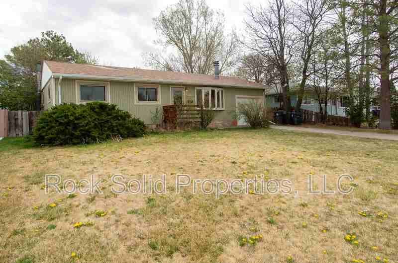 1031 Madison Ave - Photo 3 of 35