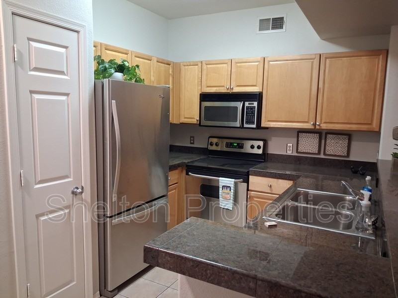 19777 N 76th St #3145 - Photo 4 of 45