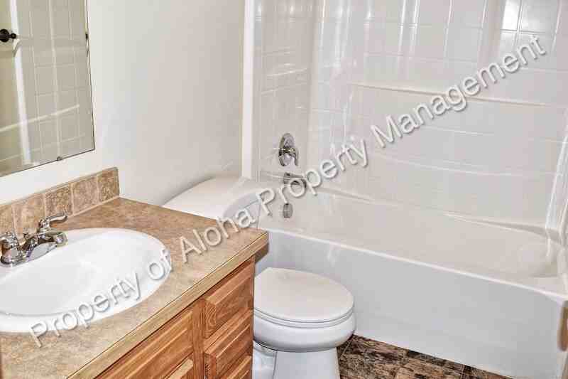 1071 W Pine Ave #3 - Photo 7 of 14