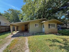 featured image of 2744 E Monroe Ter