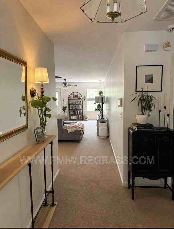 112 Scarlet Oaks Ct - Photo 2 of 16