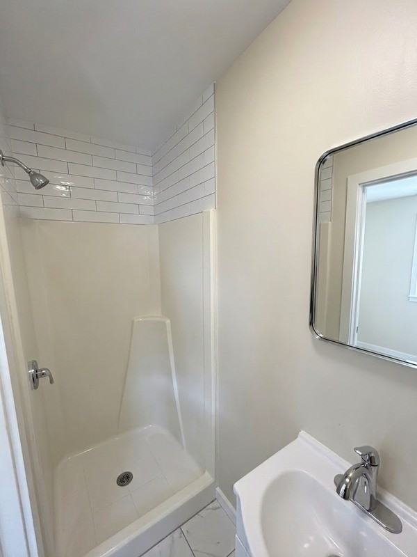 64 S Center St #4 - Photo 3 of 5
