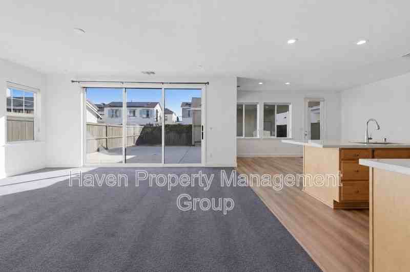 3003 Neil Jerome Dr - Photo 2 of 29